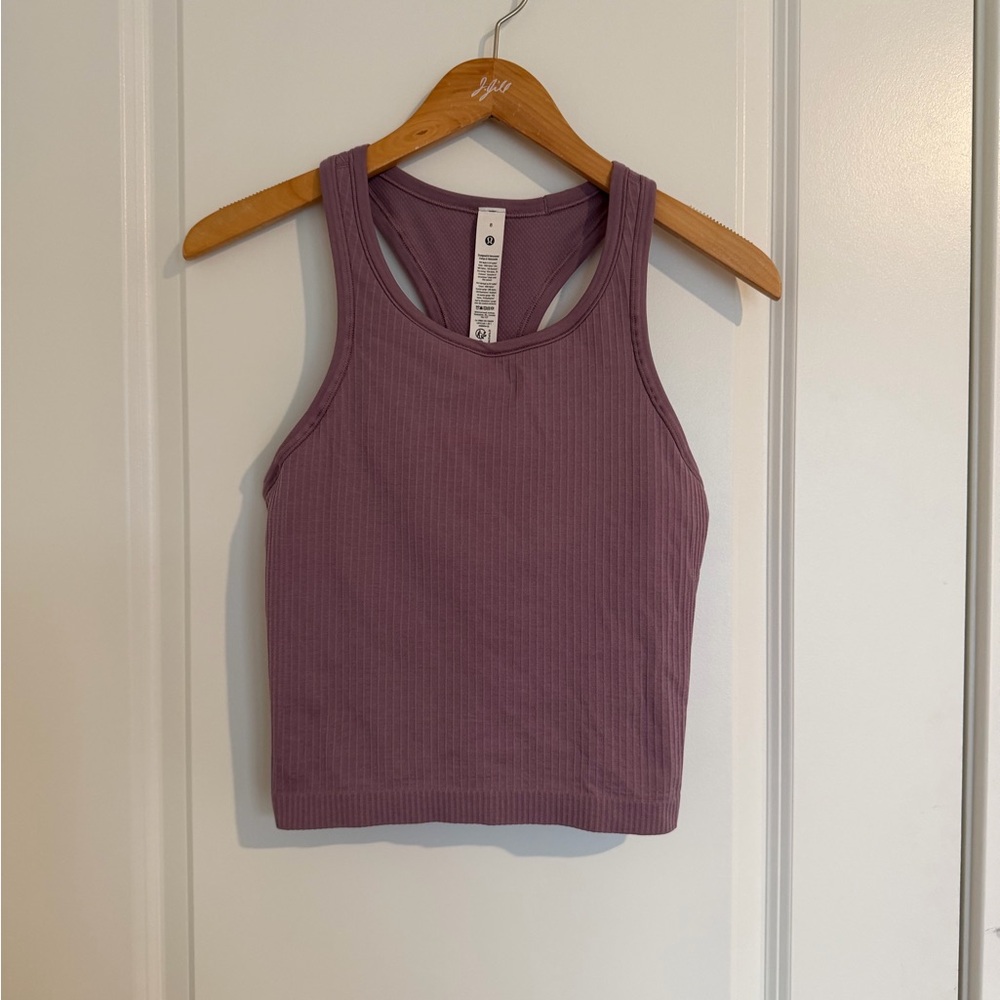 ❌SOLD❌NWOT Lululemon Ebb to Street Razorback Cropped Tank Top Size 8 - Picture 2 of 4
